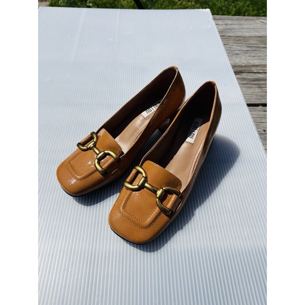 Anthropologie Bibi Lou Zagreb Loafers Color Beige Leather Gold Horsebit 37